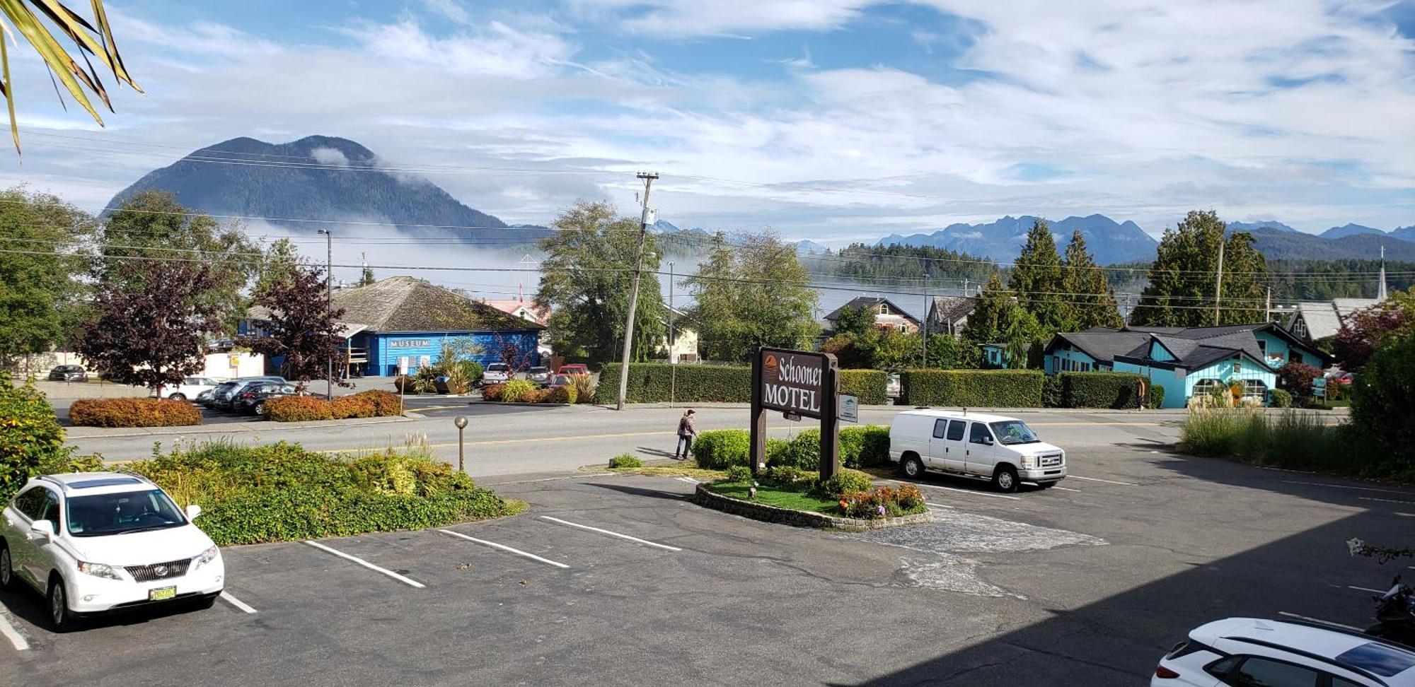 Schooner Motel Tofino Eksteriør billede