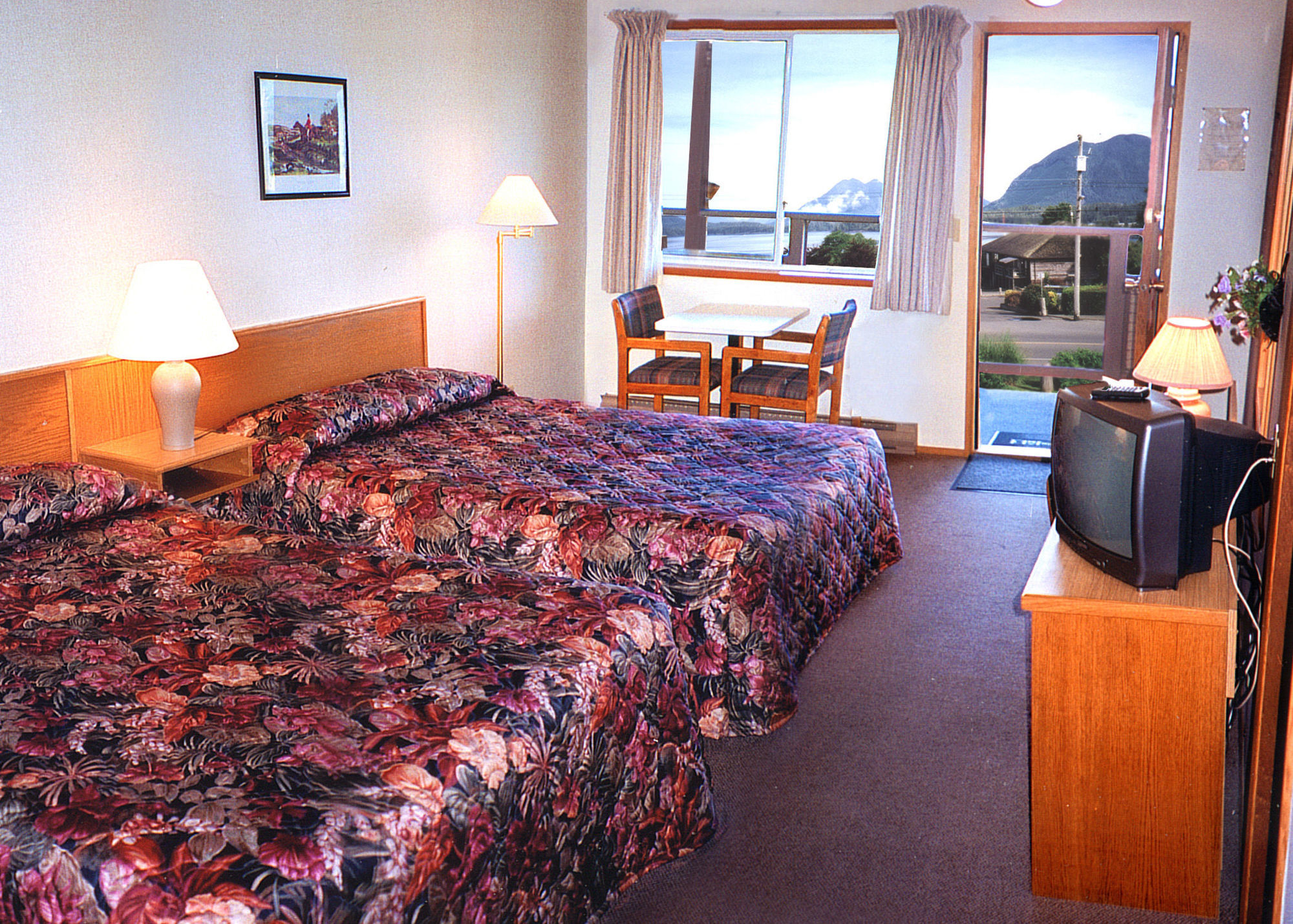 Schooner Motel Tofino Eksteriør billede